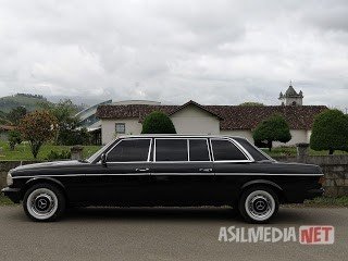 Iglesia-de-San-Jose-de-Orosi.-COSTA-RICA-300D-LIMOUSINE-SERVICE.jpg