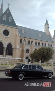 Iglesia-de-San-Rafael-Heredia.-Costa-Rica-Limousine-tours.jpg