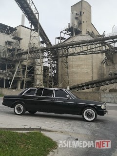 Holcim-Costa-Rica-S.A.-MERCEDES-LIMOUSINE-300D-W123.jpg