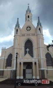 Iglesia-De-San-Rafael.-Heredia-Province-San-Rafael-COSTA-RICA-LIMOUSINE-SERVICE.jpg