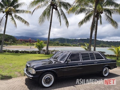 LOS-SUENOS-PRIVATE-BEACH.-COSTA-RICA-300D-W123-LANG-LIMOUSINE.jpg