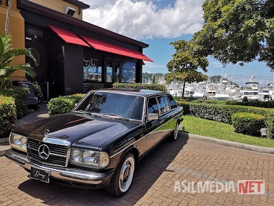 MARINA-COSTA-RICA.-MERCEDES-LIMOUSINE-300D-RIDES.jpg