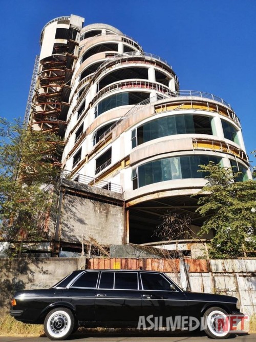 WHITE-ELEPHANT-CONDO-JACO-BEACH-COSTA-RICA-LIMO.jpg