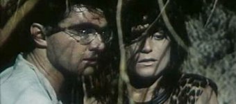 Chastity Lynn бар порно аналдағы құл мен бөтелке