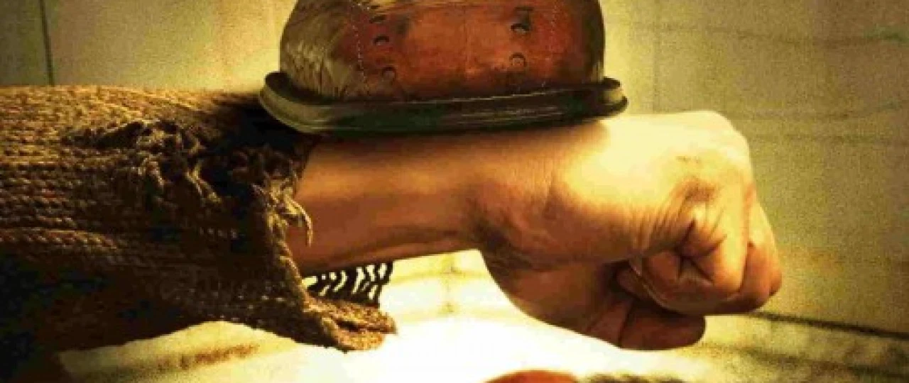 Denny Zanjirband it / Tajovuzkor Denni Uzbek tilida 2005 O'zbekcha tarjima kino HD