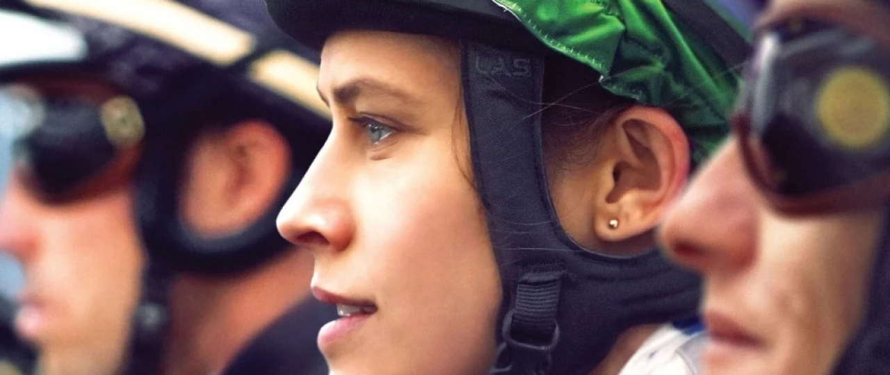 Shamol ortidan quvib Uzbek tilida 2019 O'zbekcha tarjima kino HD