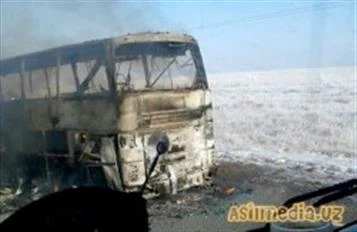 Қозоғистонда яна фожиа. Автобусда ёниб кетганлар Ўзбекистон фуқаролари бўлгани тасдиқланди