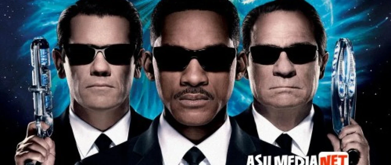 Qora Libosli Odamlar 3 / Qora kiyimli 3 Uzbek tilida 2012 O'zbekcha tarjima kino HD