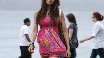 Katta O'yin / O'yinchilar Hind kino Uzbek tilida 2012 HD O'zbek tarjima skrinshot 2