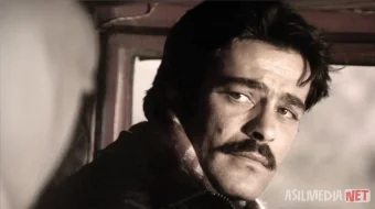 Qizil durrachali sarviqomatim / Sarvqomat dilbarim Turk retro filmi 1977 Uzbek tilida O'zbekcha tarjima kino Full HD tas-ix skachat skrinshot 3