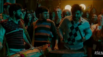 Ko'cha raqqosi 3D / Hayot o'yinlari 2 Hind kino 2020 Uzbek tilida O'zbekcha tarjima kino Full HD tas-ix skachat skrinshot 4