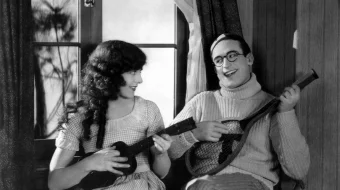 Talaba / Birinchi kurs talabasi Harold Lloyd ishtirokida Uzbek tilida 1925 O'zbekcha tarjima kino HD skrinshot 1