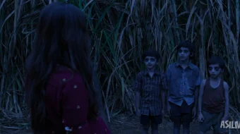 Chori 1: Jodulangan qiz / Jodulangan xotin 4 Hind kino 2021 Uzbek tilida O'zbekcha tarjima kino Full HD tas-ix skachat skrinshot 3