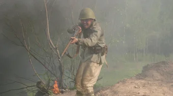 Biz kelajakdanmiz Uzbek tilida 2008 O'zbekcha tarjima kino HD skrinshot 4