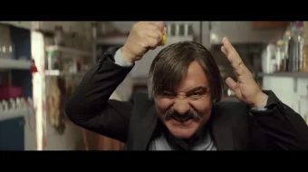 Oilaviy syurpriz / Ahmoq oila / Безумная семейка Turk kinosi Uzbek 2018 O'zbek tilida tas-ix skachat download skrinshot 1