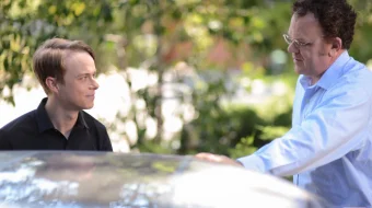 Sevgilim zombi / Mening qizim zombi 2014 Uzbek tilida O'zbekcha tarjima kino Full HD tas-ix skachat skrinshot 1