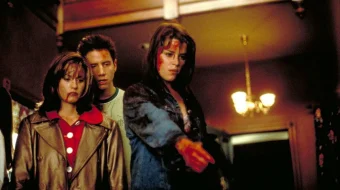 Qichqiriq 1 ujas film Uzbek tilida 1996 O'zbekcha tarjima film Full HD skachat skrinshot 1