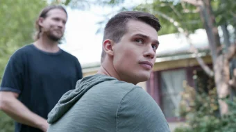 Пурпурные сердца фильм 2022 смотреть онлайн бесплатно в хорошем качестве skrinshot 1