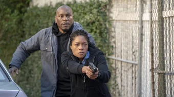 Qora va ko'k 2019 / kok Uzbek tilida O'zbekcha tarjima kino HD skrinshot 2