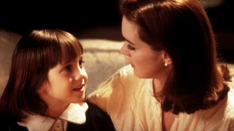 34-ko'chadagi Mo'jiza Uzbek tilida 1994 O'zbekcha tarjima kino HD skrinshot 3