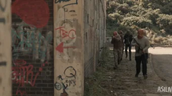 Tehron / Tehran / Bolalarni, o'ldirma terror! Hind kino 2025 Uzbek tilida O'zbekcha tarjima kino Full HD tas-ix skachat skrinshot 4