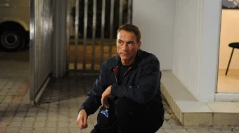 Oltita o'q / 6 ta o'q Uzbek tilida 2012 O'zbekcha tarjima film Full HD skachat skrinshot 1