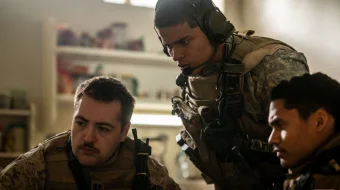 Olov ostida / Urush / Dushman iskanjasida Uzbek tilida O'zbekcha 2025 tarjima kino Full HD skachat skrinshot 3