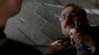 Eslab ko'r Memento Uzbek tilida 2000 O'zbekcha tarjima kino HD skrinshot 2