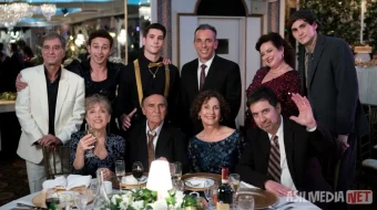 Bir vaqtlar Kuinsda / Bir paytlar Quisnda Uzbek tilida O'zbekcha 2022 tarjima kino Full HD tas-ix skachat skrinshot 2