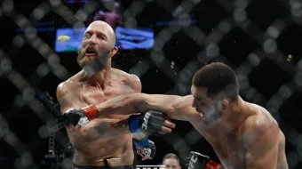 Mahmud Murodov jangi Mahmud Murodov va Trevar Smit UFC 2019 jangi Tas-ix skachat skrinshot 2