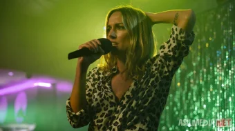 Bizni to'y ajratmaguncha Ispaniya filmi Uzbek tilida O'zbekcha 2020 tarjima kino Full HD tas-ix skachat skrinshot 1