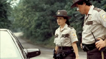 Politsiyachilar Makoni / Shahri / Cop Land / Politsiya maskani / Kopland Uzbek tilida 1997 O'zbekcha tarjima kino HD skrinshot 4