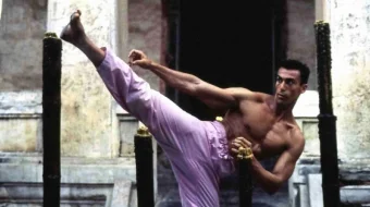 Qonli Sport 2 Uzbek tilida 1996 O'zbekcha tarjima film Full HD skachat skrinshot 1