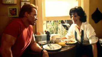 So'ngi Kinoqahramon Uzbek tilida 1993 O'zbekcha tarjima kino HD skrinshot 2