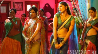 Taqdir o'yinlari 3 / Madhiya Hind kino 2010 Uzbek tilida O'zbekcha tarjima kino Full HD tas-ix skachat skrinshot 3