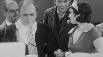 Shaharlik qiz Uzbek tilida 1930 O'zbekcha tarjima kino HD skrinshot 4