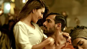 Otishma / O'yin Hind kino 2016 Uzbek tilida O'zbekcha tarjima HD skrinshot 1