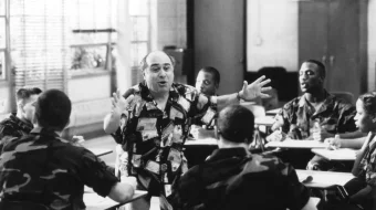 Uyg'onish davri odami Uzbek tilida 1994 HD O'zbek tarjima tas-ix skachat skrinshot 2