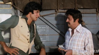 Qasoskor o'g'il / Xudolarning jazosi / Nastik Hind retro filmi 1983 Uzbek tilida O'zbekcha tarjima kino Full HD tas-ix skachat skrinshot 1