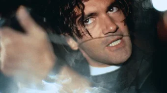 Yollanma qotillar / Assasinlar Sylvester Stallone ishtirokidaUzbek tilida 1995 O'zbekcha tarjima film Full HD skachat skrinshot 2