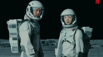 Sokin Dengiz Netflix Koreya seriali Barcha qismlar O'zbek tilida 2021 Uzbekcha tarjima skrinshot 2