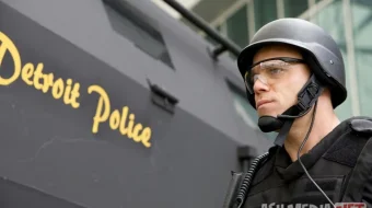 S.W.A.T: Olovli bo'ron Uzbek tilida O'zbekcha 2010 tarjima kino Full HD tas-ix skachat skrinshot 1