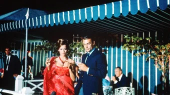 James Bond: Sharsimon chaqmoq Uzbek tilida 1965 Full HD O'zbek tarjima tas-ix skachat skrinshot 2