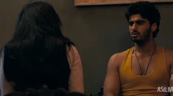 Ishqparastlar / Telba muhabbat / Ishaqzaade Hind kino 2012 Uzbek tilida O'zbekcha tarjima kino Full HD tas-ix skachat skrinshot 1