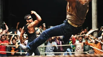 Sevib Qoldim / Lafangey Parindey Hind kino Uzbek tilida 2010 HD O'zbek tarjima skrinshot 1