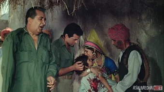 Mening yurtim / Mening ona vatanim / Qora taqdir / Mera Gaon Mera Desh Hind retro filmi Uzbek tilida 1971 O'zbekcha tarjima kino Full HD tas-ix skachat skrinshot 2