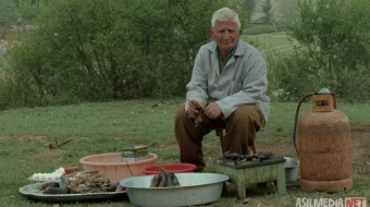 Zaytunzor oralab / Zaytun mevazori bo'ylab Eron filmi 1994 Uzbek tilida O'zbekcha tarjima kino Full HD tas-ix skachat skrinshot 3