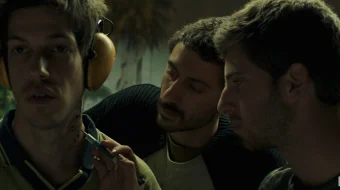 Fokstrot / Foxtrot Uzbek tilida 2017 O'zbekcha tarjima kino HD skrinshot 3