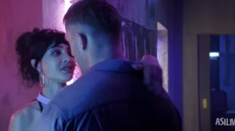 Bexato otilgan o'q / Bang! 2025 Uzbek tilida O'zbekcha tarjima kino Full HD tas-ix skachat skrinshot 2