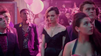 Jinsiy Tarbiya / Sex Education / Сексуальное просвещение Netflix seriali Barcha qismlar O'zbekcha subtitrda 2019-2023 Uzbekcha tarjima skrinshot 4